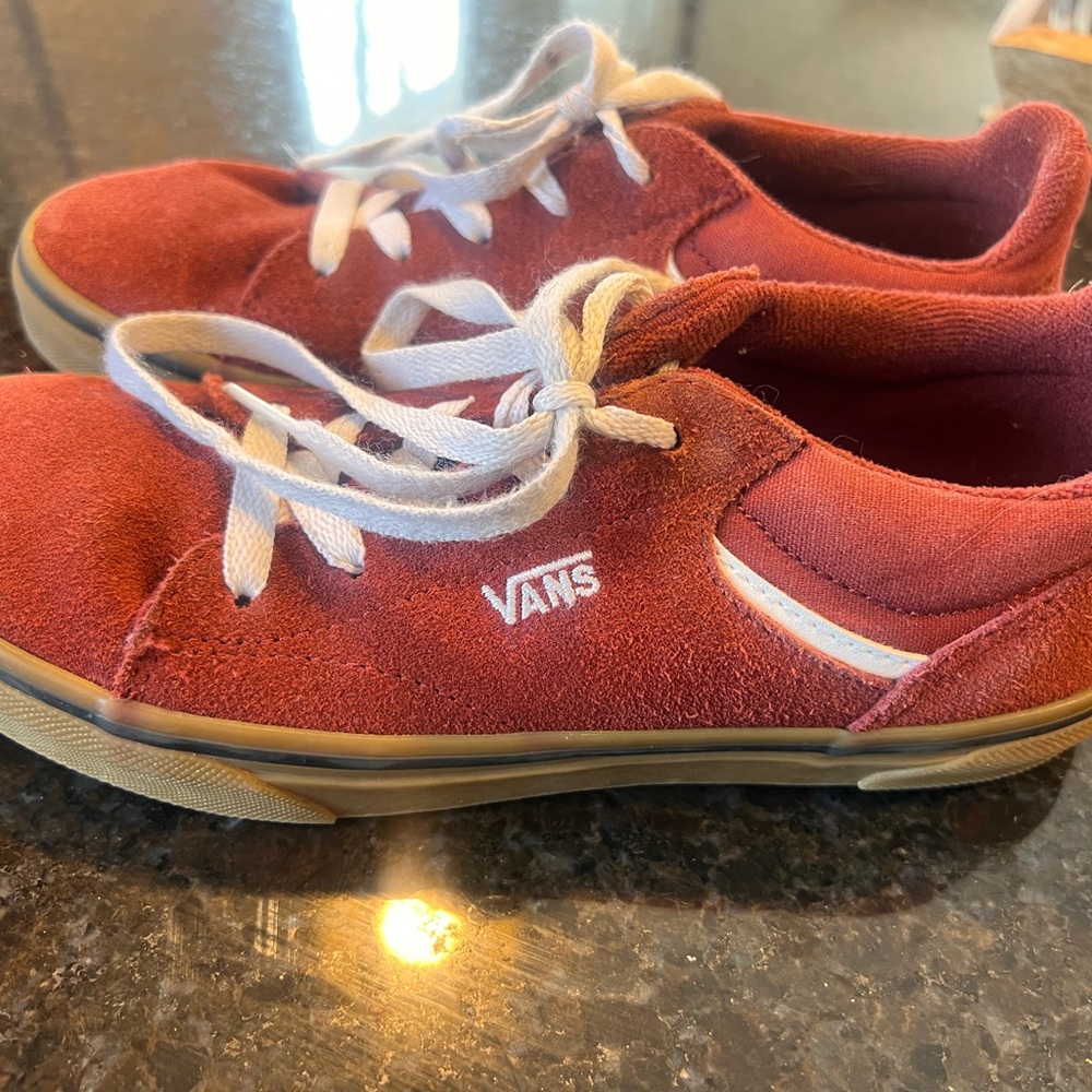 Size 4 boys vans